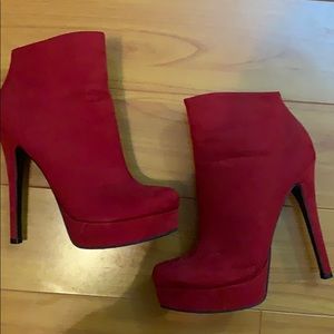 Red Chinese Laundry Heeled Boots